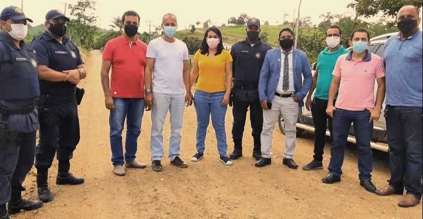 Camaca: Prefeito Paulo do Gás participa da primeira Sessão Ordinária do ano na Câmara e convida vereadores para visitarem as estradas vicinais recuper